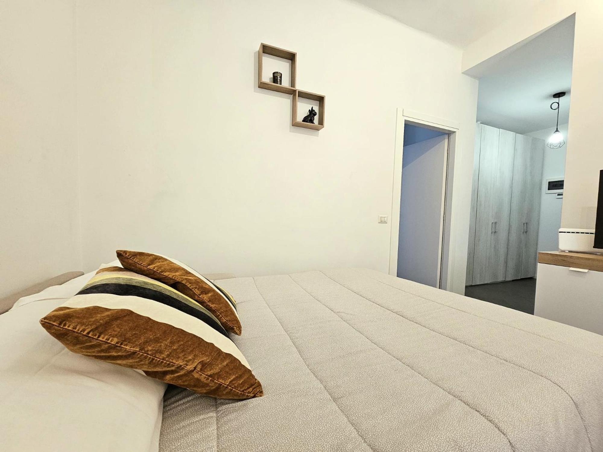 Monza-Milano - Comfort Tra Centro E Stazione - Wifi Luaran gambar